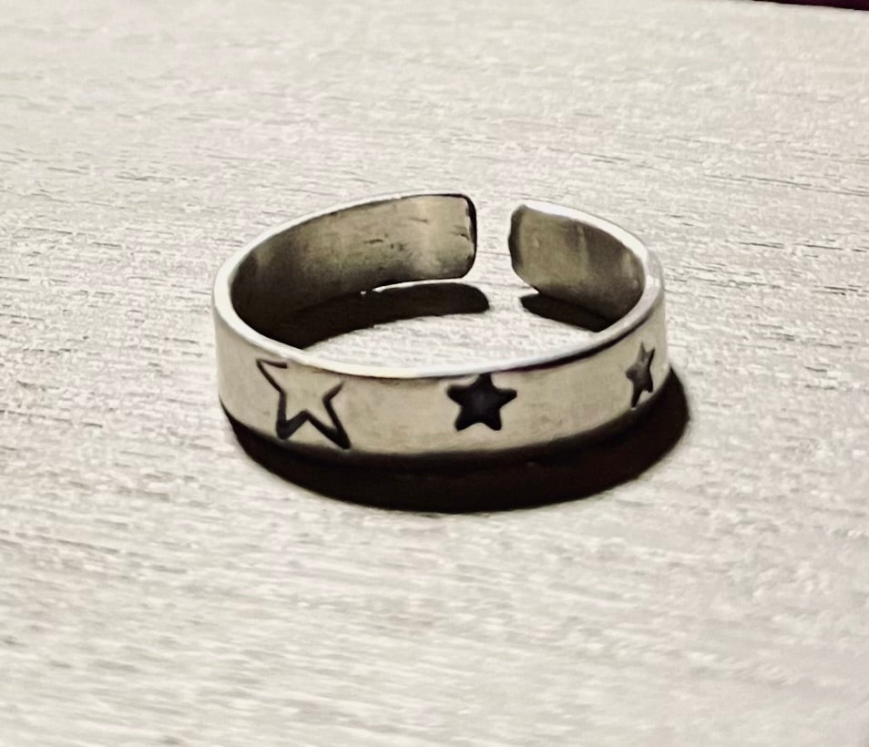 Adjustable Silver Ring Jewellery Making Workshop at Artisan Lab Shrewsbury | Wednesday 12 November 2025 - 6-8pm